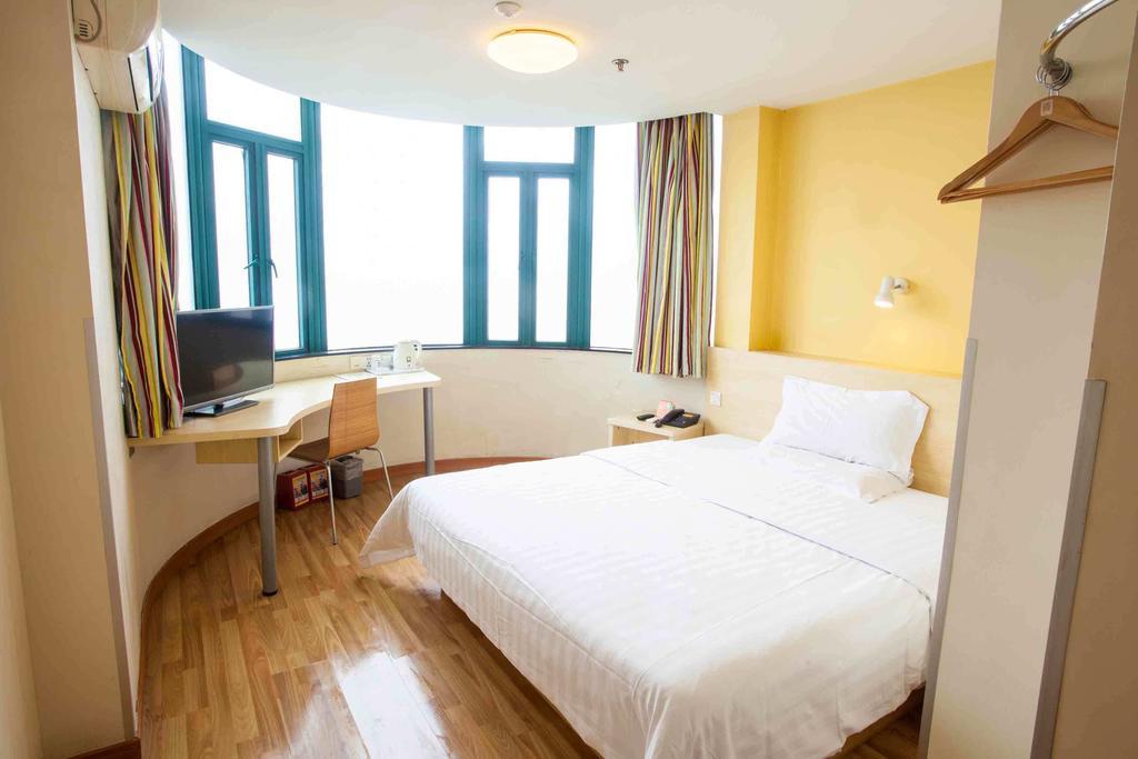 7Days Inn Jiangmen Peng Jiang Qiao North Habitación foto